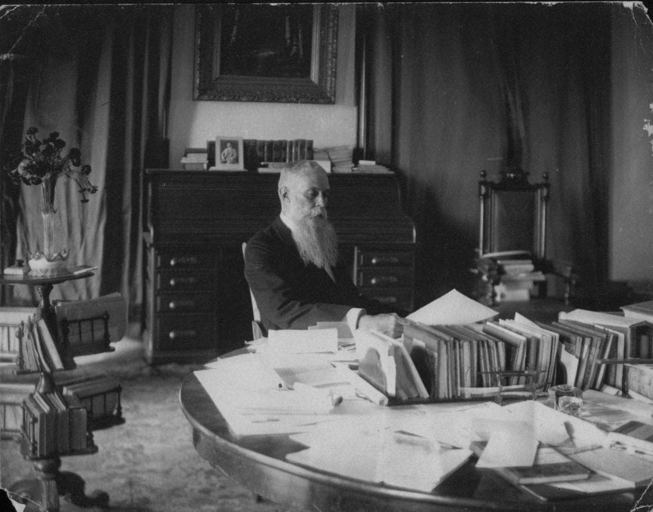Dole Pushed For Annexation Whe is listed (or ranked) 10 on the list The Insane Story Of How A Fruit Juice Company Forcefully Stole The Hawaiian Kingdom