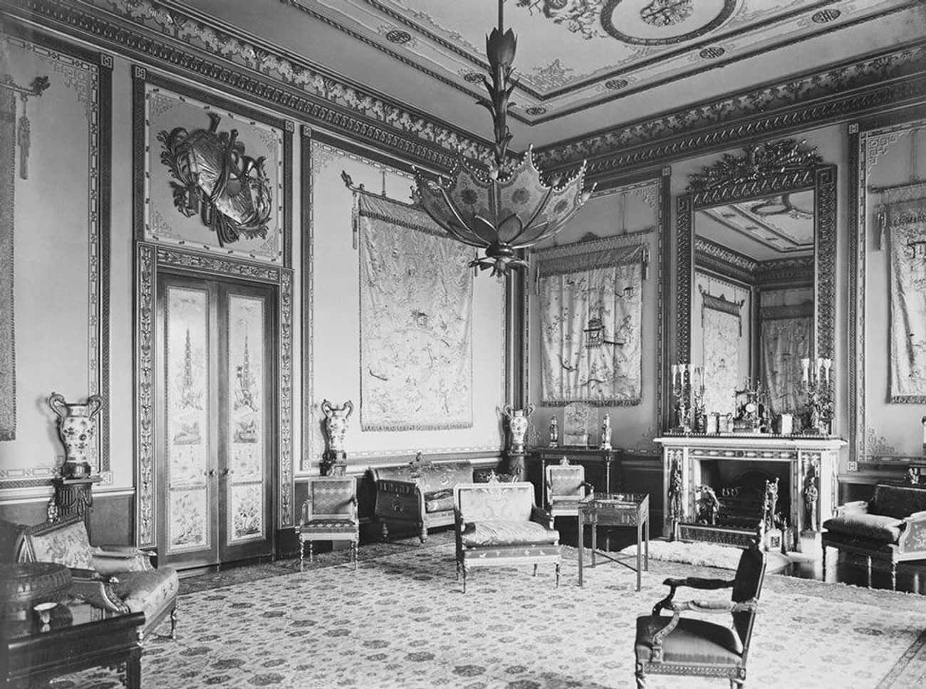 The Centre Room