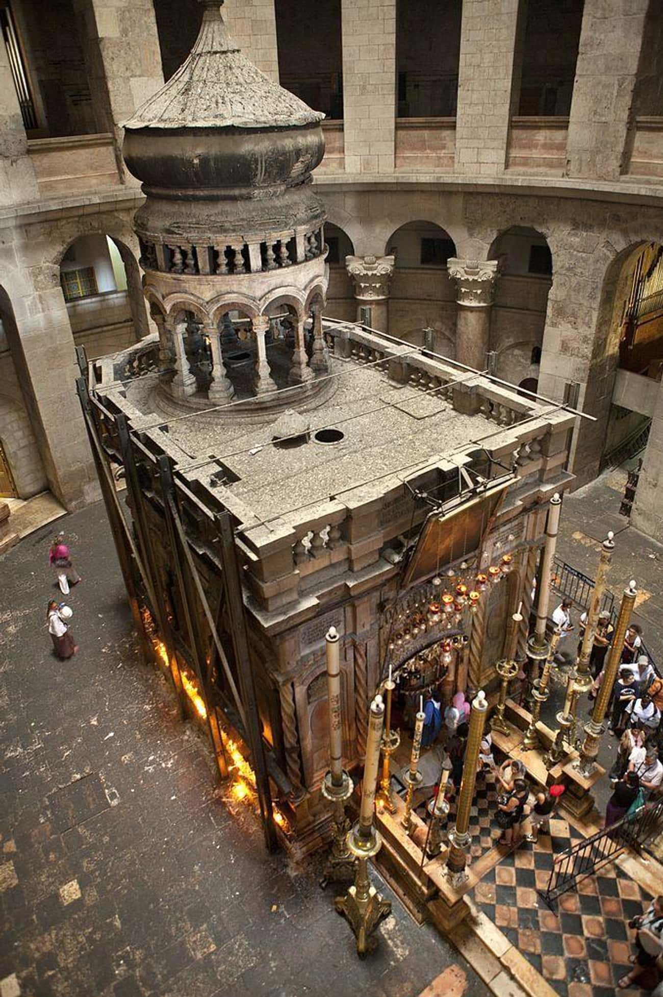 Jesus&#39;s Tomb Is Located In A 16th Century Aedicule
