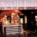 Employees Treat Male Customers Differently on Random Ridiculous Rules You Didn't Know Victoria's Secret Employees Have To Follow