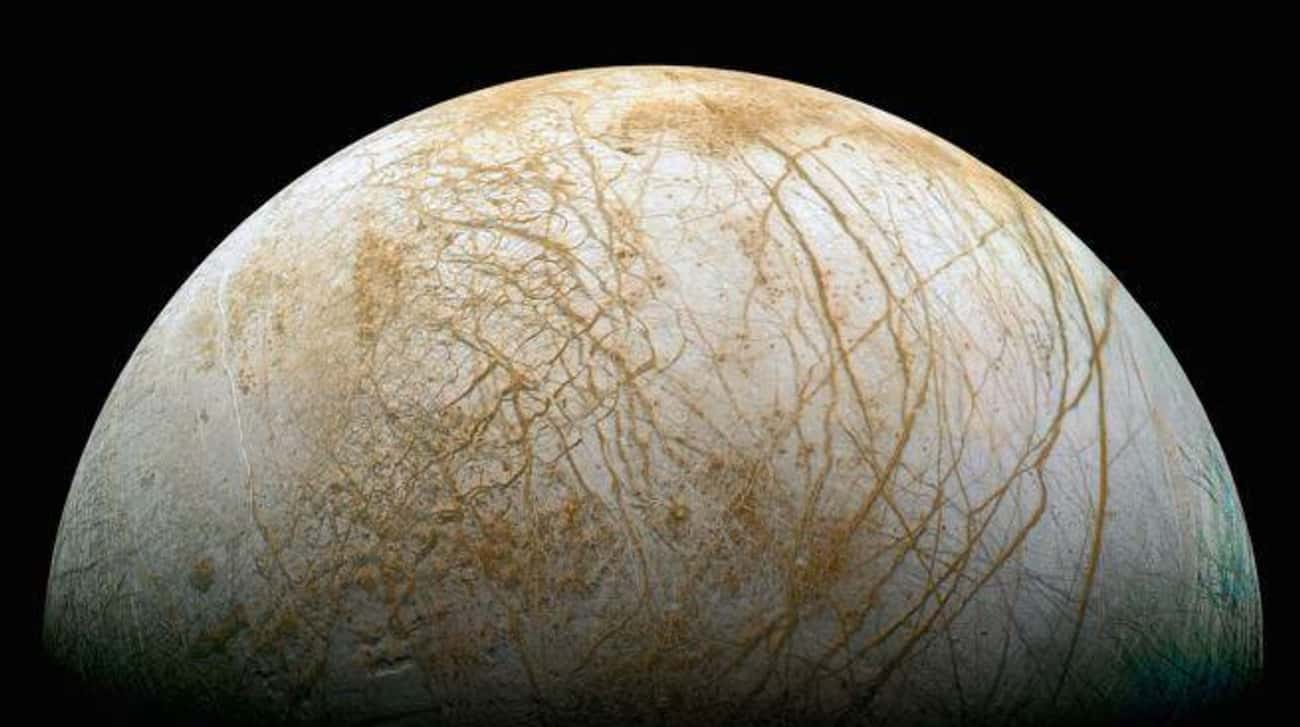 The Cracks Of Jupiter's Moon Europa
