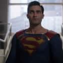 Superman Met Mon-El In The Future on Random Fan Theories About Supergirl