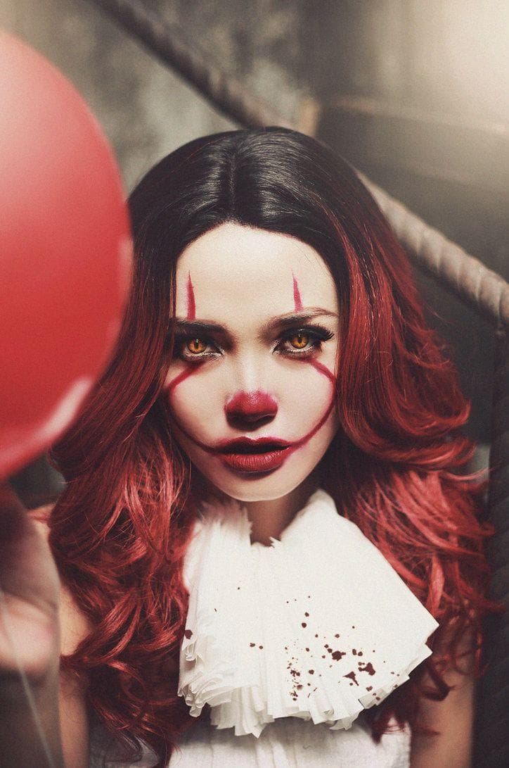 These Female Pennywise Cosplayers Will Make You Lovin It