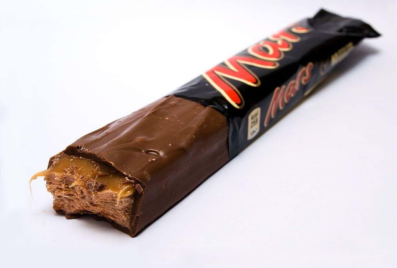 This Person Donates Mars Bars To His Local Food Bank