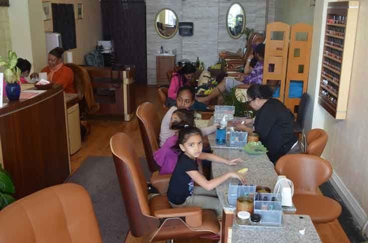 How Much You Should Actually Be Tipping These Workers