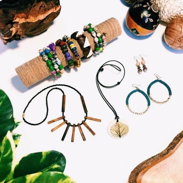 The 10 Best Jewelry & Accessories Subscription Boxes