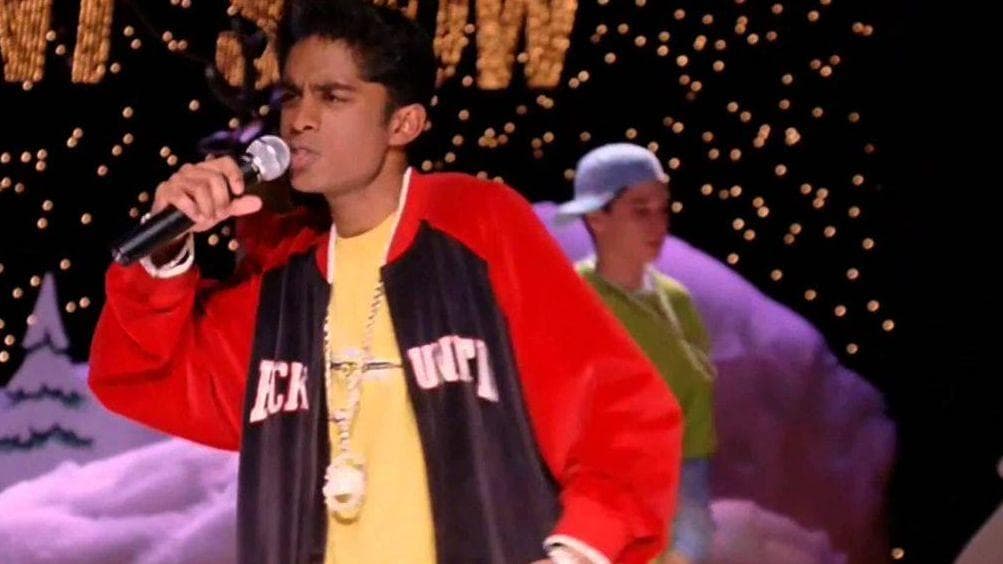 Amy Poehler Helped With The Kevin Gnapoor Rap