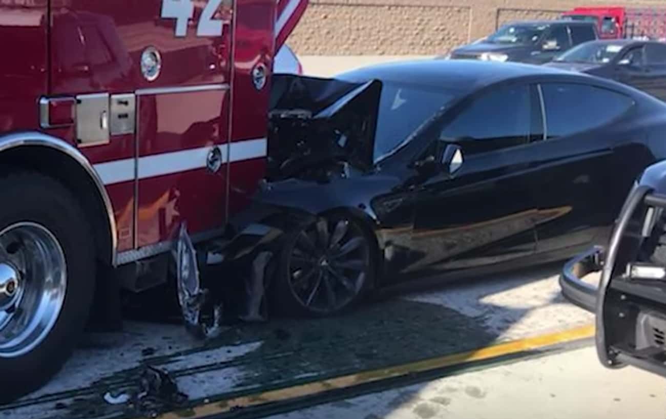 South Jordan, Utah: Tesla Model S Collision