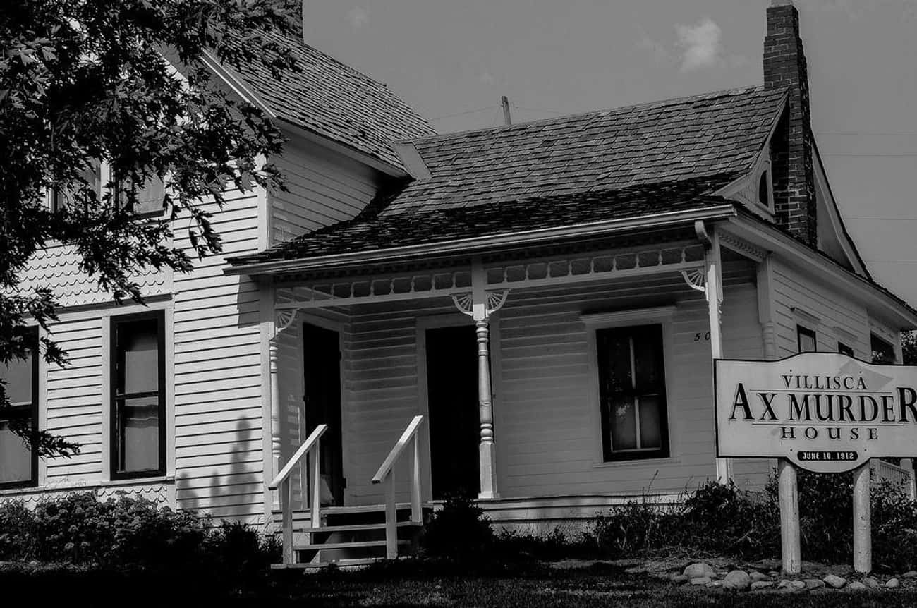 Paranormal Happenings Chill Visitors Of The Villisca House In Iowa