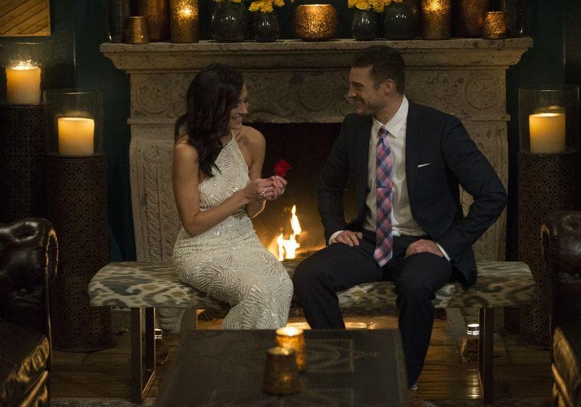 13 Bachelors/Bachelorettes Who Regretted Their First Impression Rose