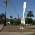 Fork In The Road, Pasadena, CA on Random Weirdest Monuments In United States That You Can Visit