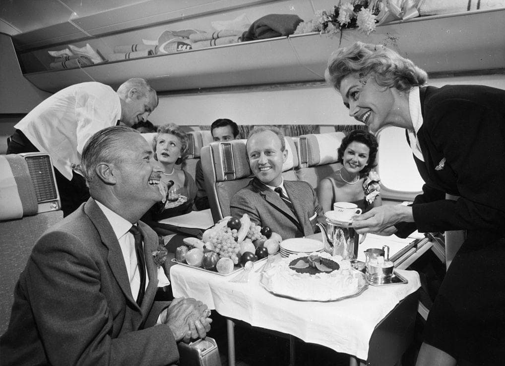 1966 - Getting A Full Cake