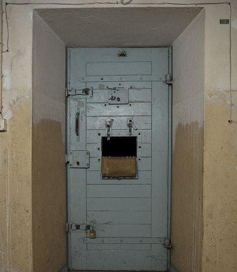 White Torture Is A Sensory Deprivation Method That Erases All Sense Of Reality