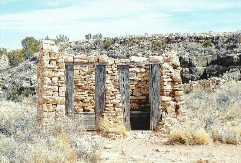 The Tragic And Cursed History Of Two Guns, Arizona