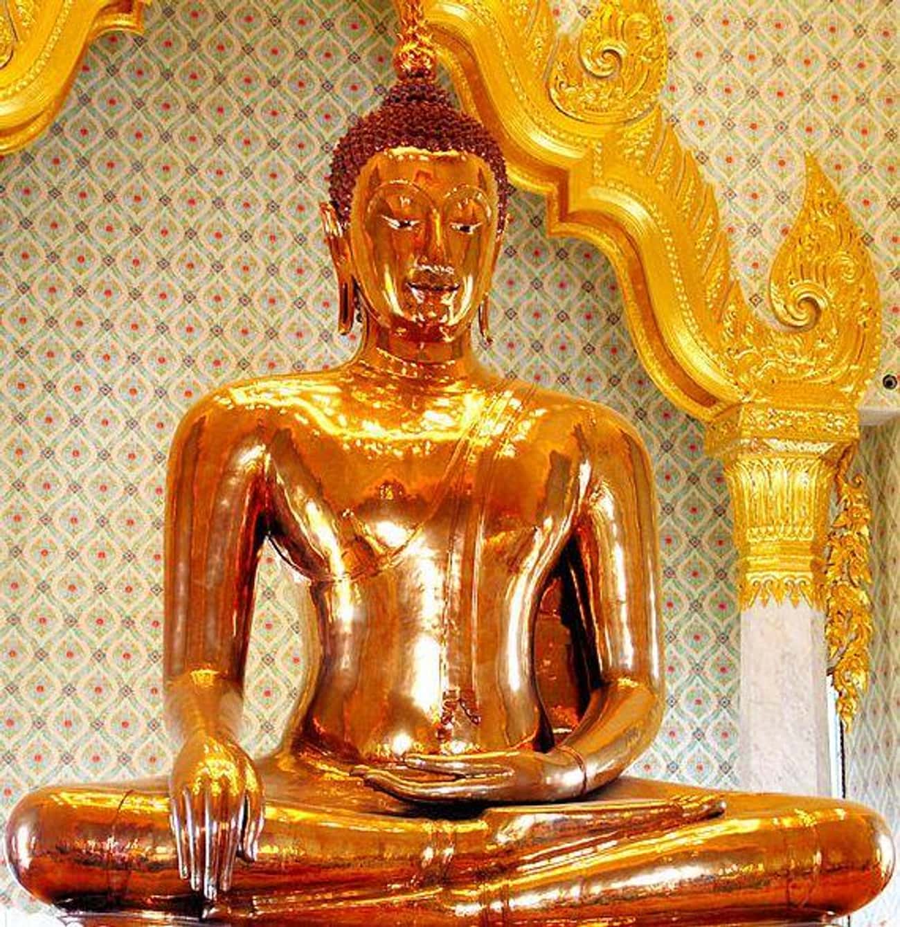 A Solid Gold Buddha Once Hid In Plain Sight