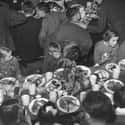 Children Eat A Thanksgiving Meal In The UK - 1942 on Random Pictures Of Thanksgiving Over Years