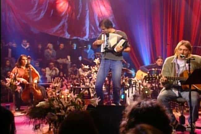 Get Wallpaper Behind The Scenes Of Nirvana S Timeless Mtv Unplugged Viraluck Desktop Wallpaper