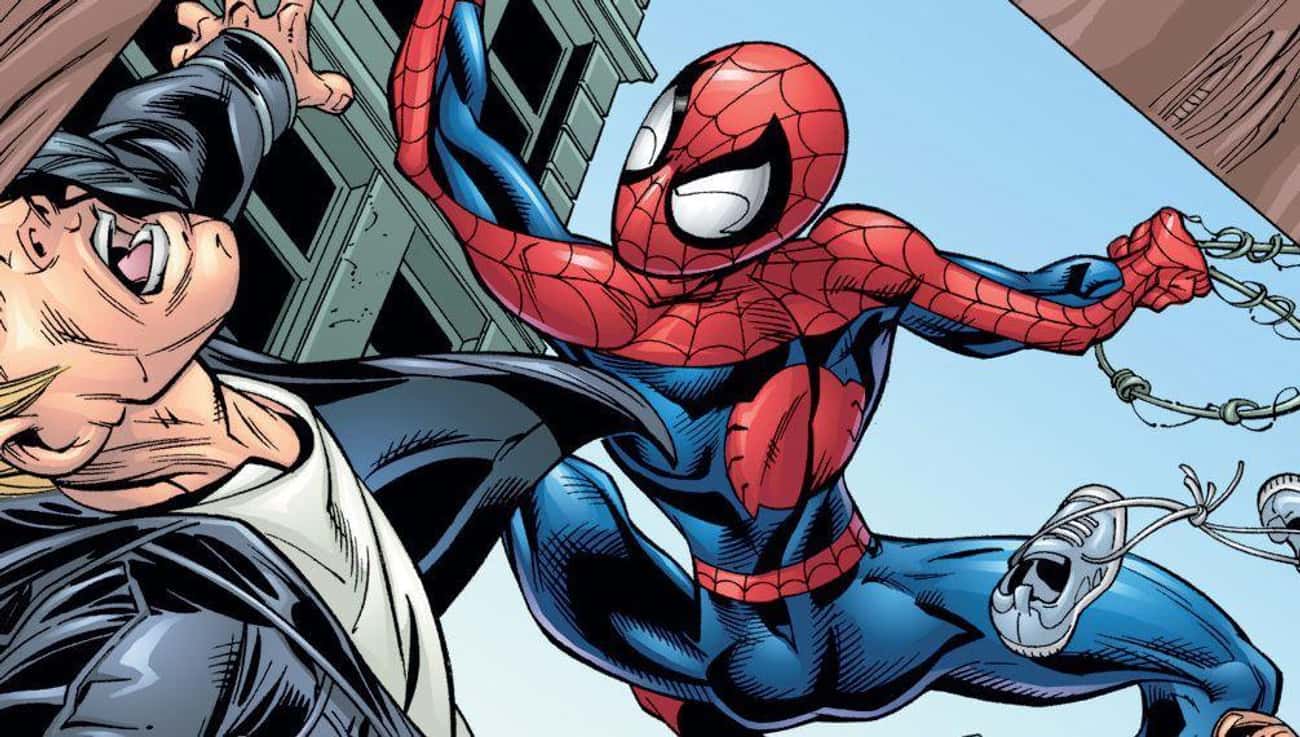 Карлик человек паук. Алтимейт человек паук. Алтимейт человек паук комикс. Ultimate Spider man игра Питер Паркер. Ultimate Spider man комикс Питер.