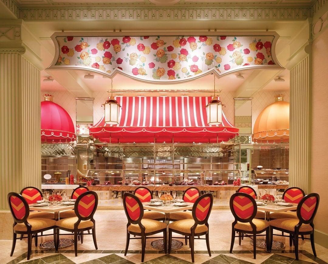 The 19 Best Las Vegas Buffets On The Strip, Ranked
