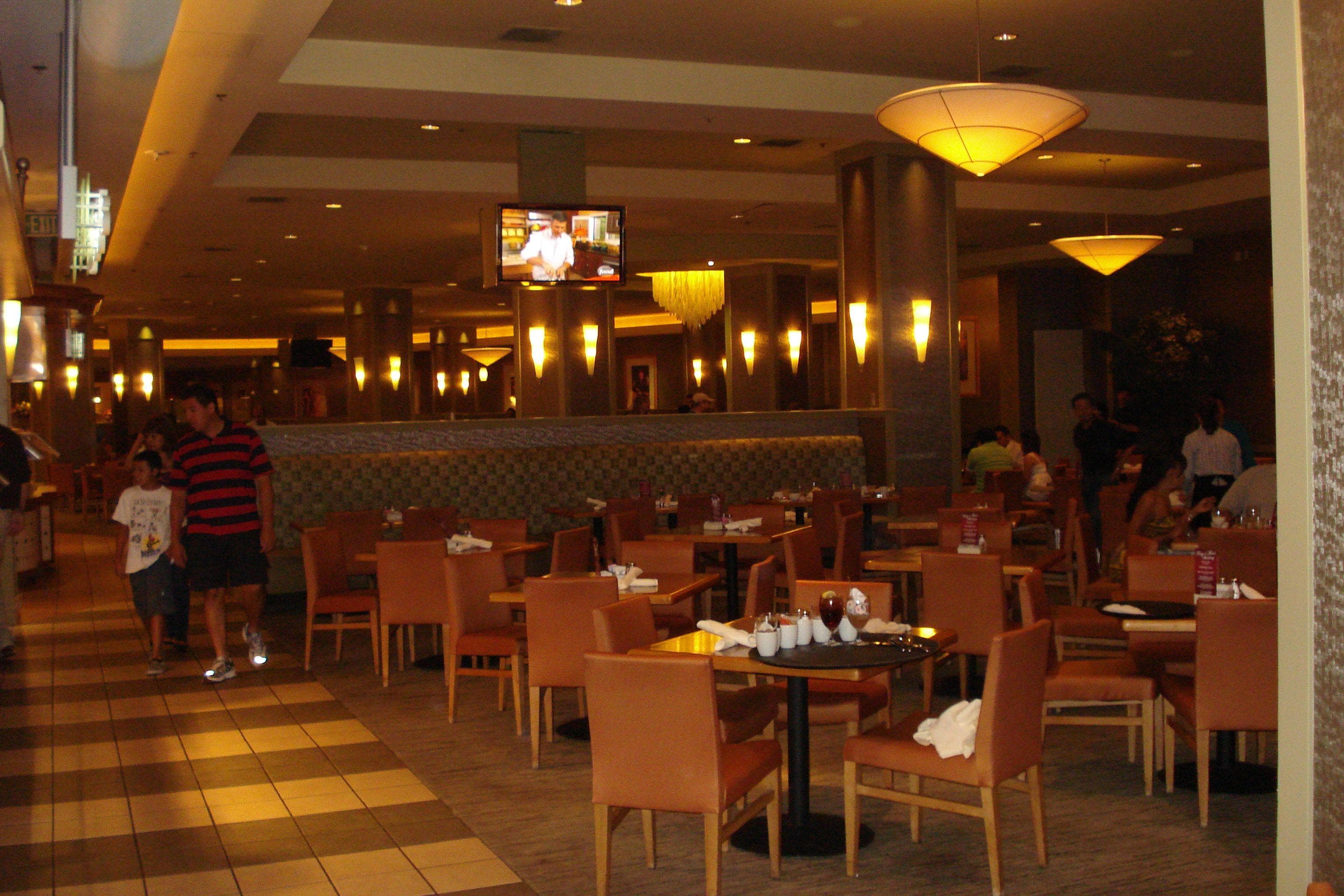 The 19 Best Las Vegas Buffets On The Strip, Ranked