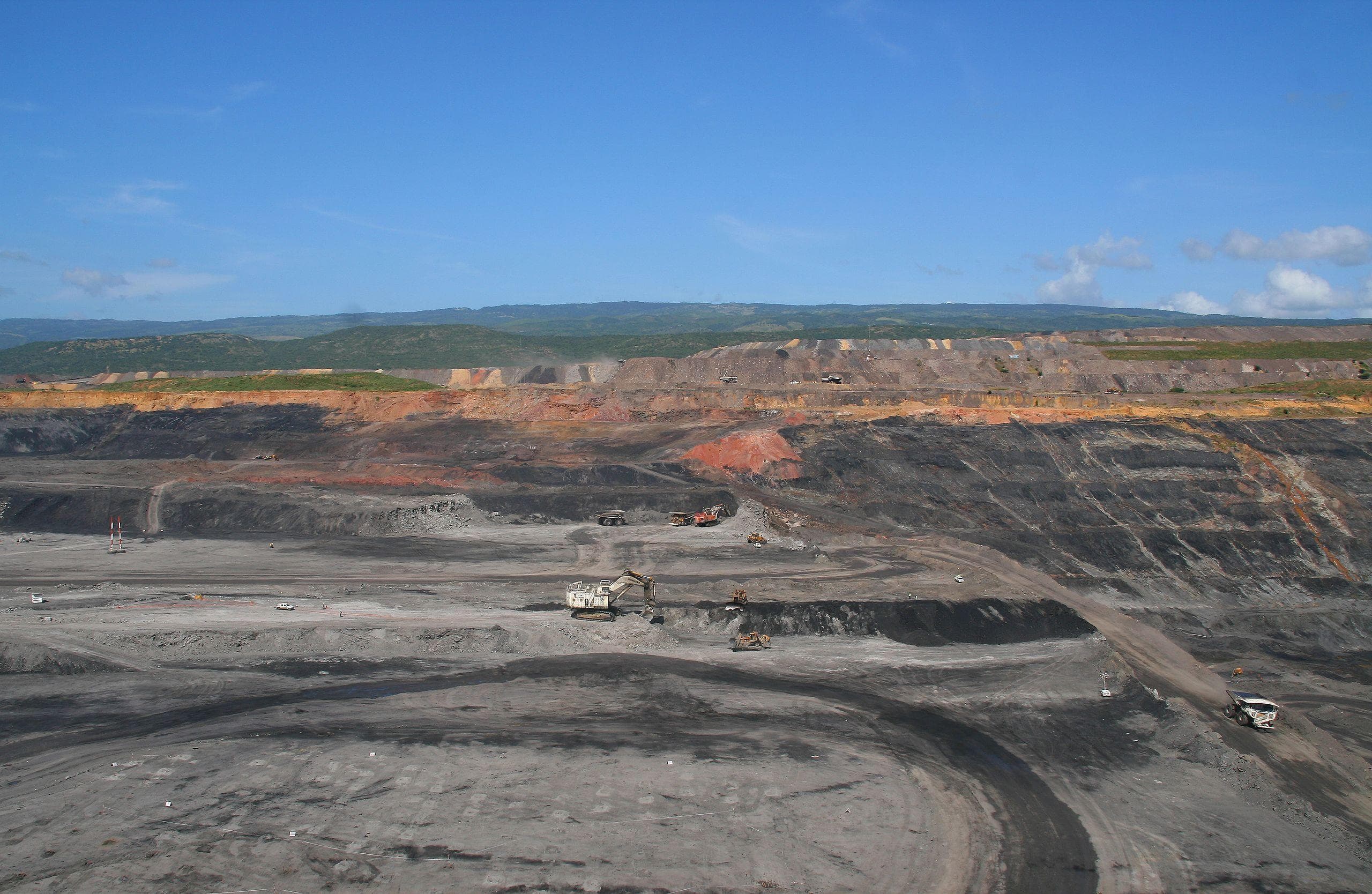 The Coal Mine Is One Of The La is listed (or ranked) 14 on the list Inside The Coal Mine That Revealed Proof Of A Prehistoric Mega-Snake In A Land Of Enormous Reptiles