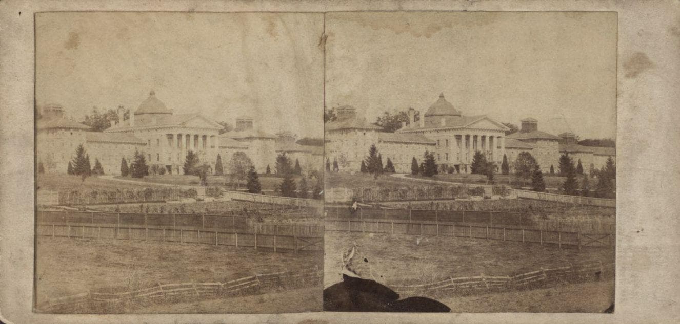 Creepy Stories From Point Pleasant, The Most Haunted Place In WV