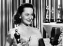 Olivia de Havilland, 1947 on Random Hollywood Royalty Looked At Oscars Over Decades