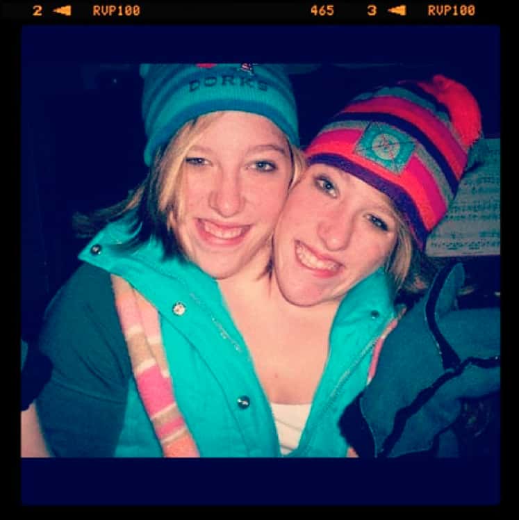 abby and brittany hensel hot