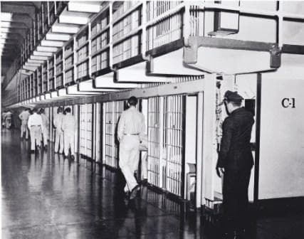 What It Would Have Been Like to Be A Prison Guard At Alcatraz Prison