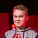 Sweetdreams is listed (or ranked) 11 on the list The Best 'Apex Legends' Players, Ranked