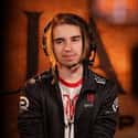 Clawz is listed (or ranked) 10 on the list The Best 'Apex Legends' Players, Ranked