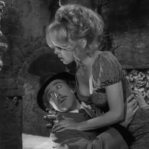 what-knockers-photo-u1?w=650&q=50&fm=pjp