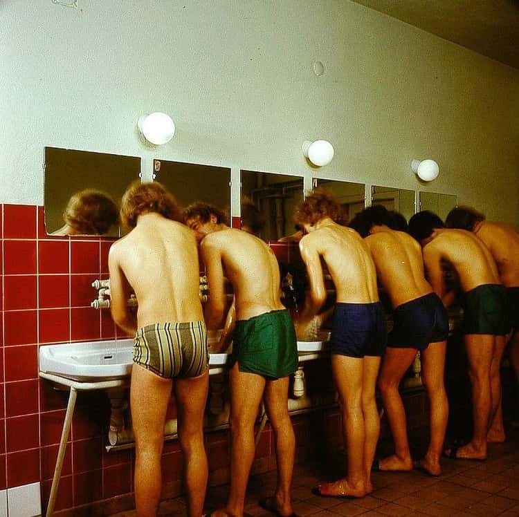 The History Of Men's Underwear & How We Ended Up With Tighty Whities