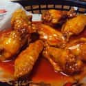 Large Traditional Wings on Random Best Things To Eat At Pizza Hut