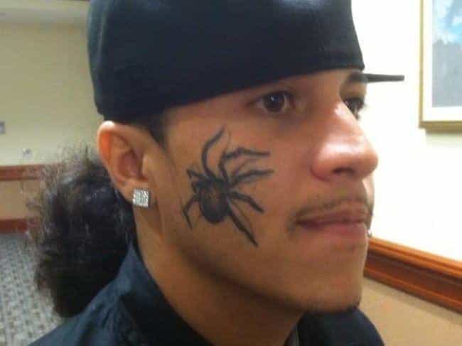Man Battles Aracnophobia by Getting Giant Black Widow Tattooed on Face