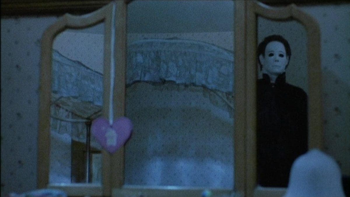 Awesome Horror Movie Sequels And Remakes That Never Got Made