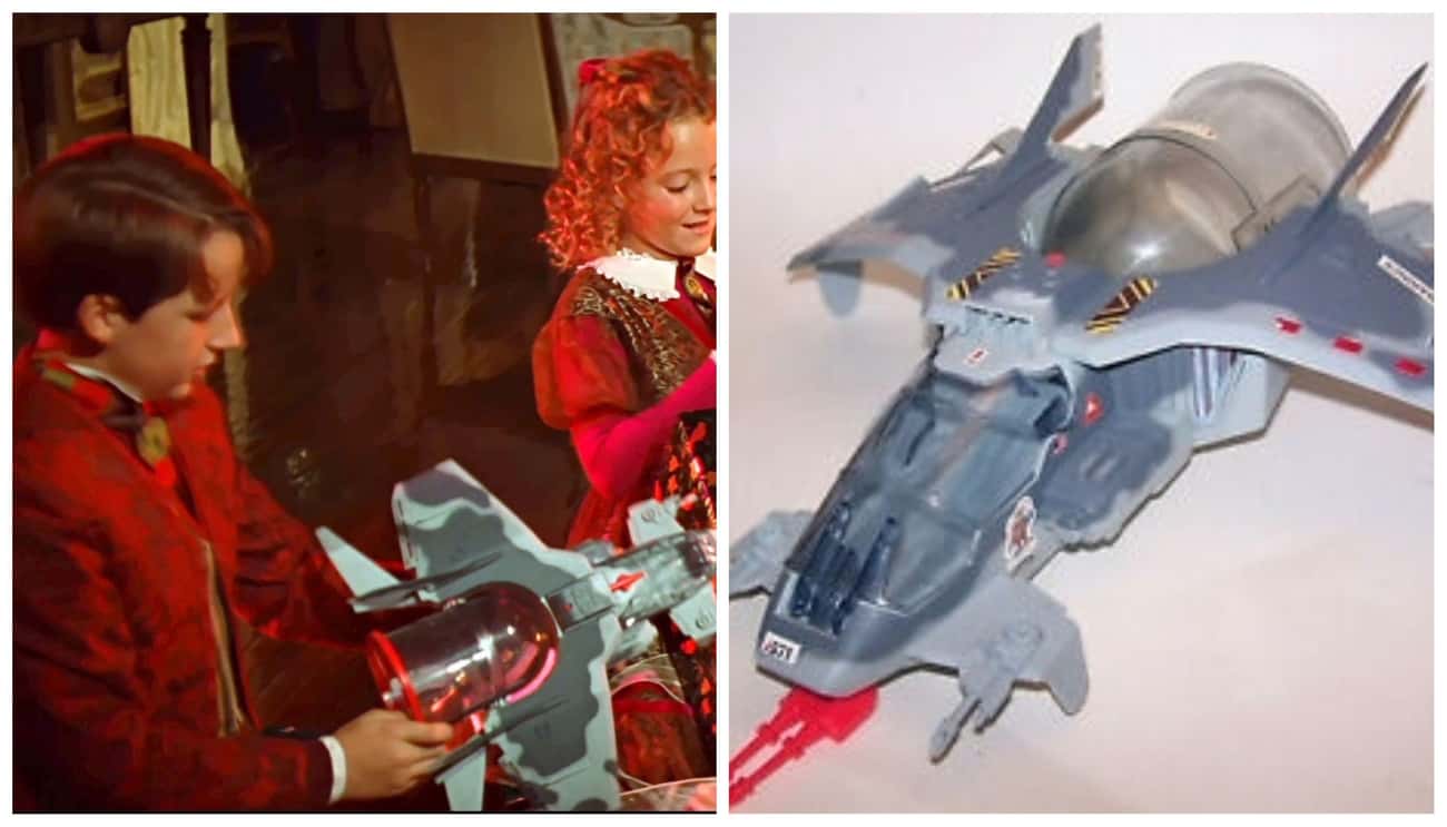 In 'Star Trek: Generations,' Matthew's Model Was An 'Aliens' Toy 