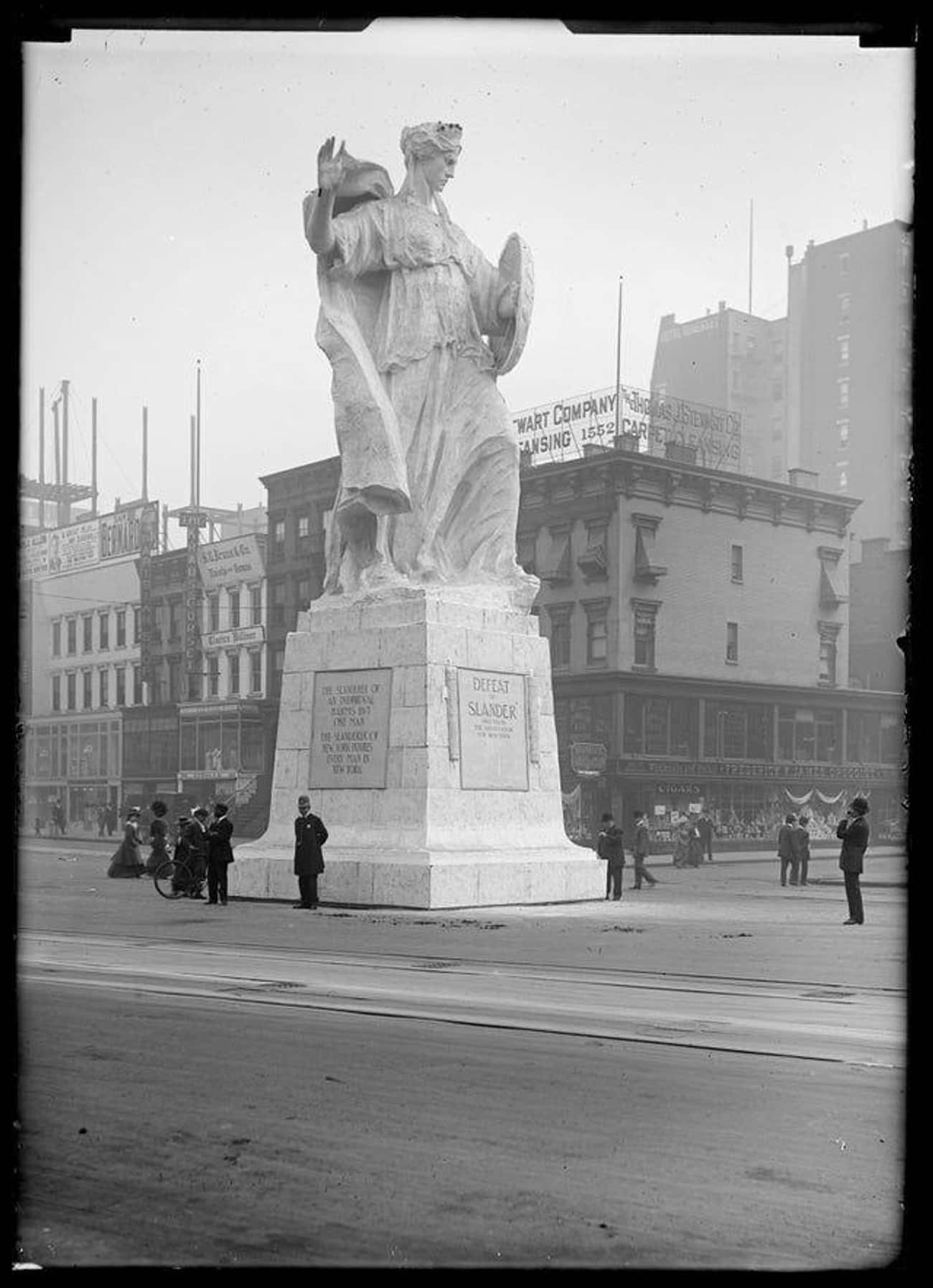 'Purity (Defeat of Slander)' Statue In What Would Become Times Square, 1910