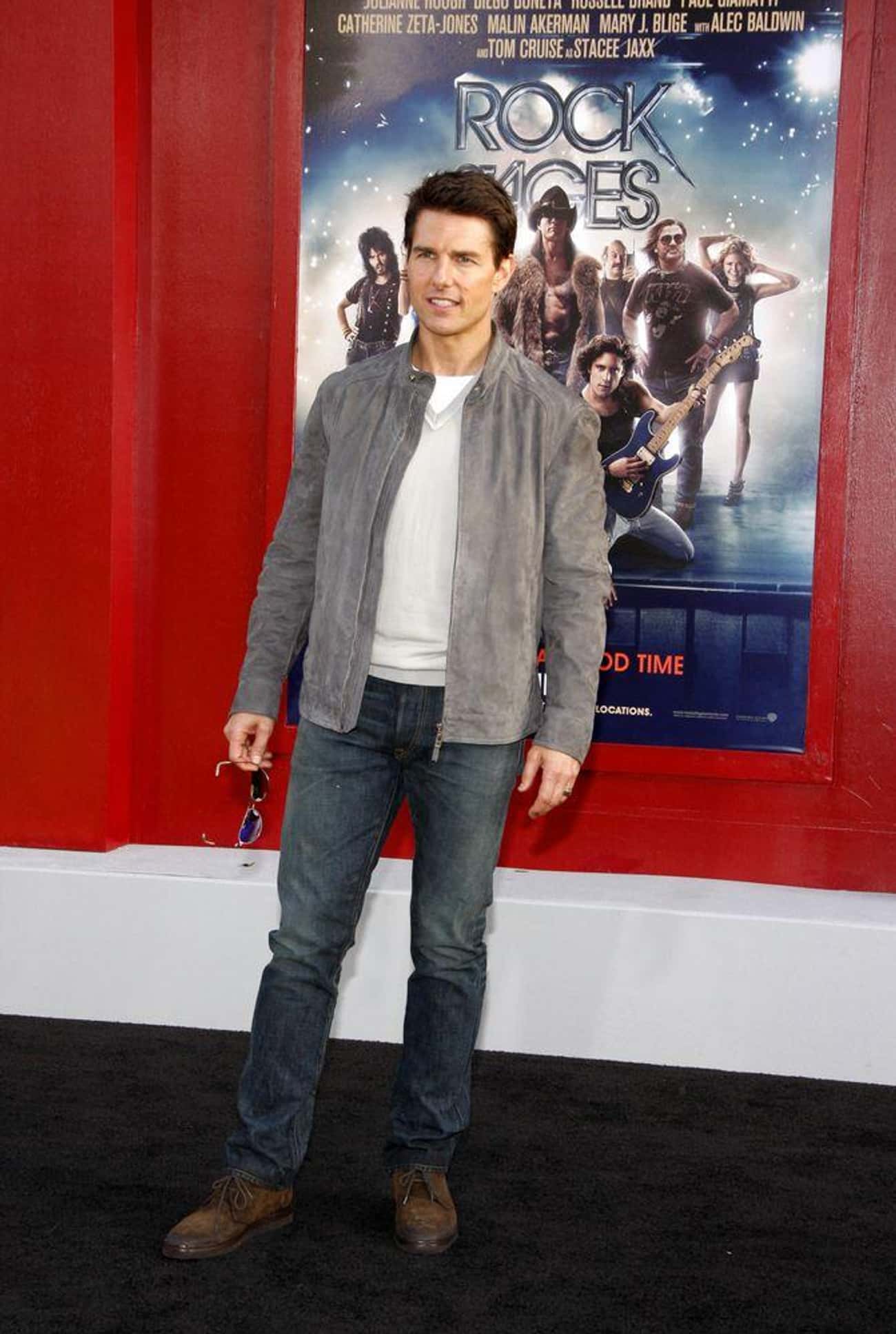 June 2012: Cruise Premieres His Film 'Rock of Ages' Without Holmes