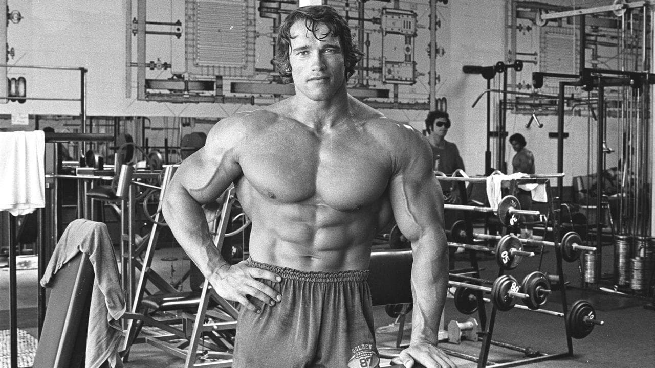 Unbelievably Macho Stories About Arnold Schwarzenegger�s