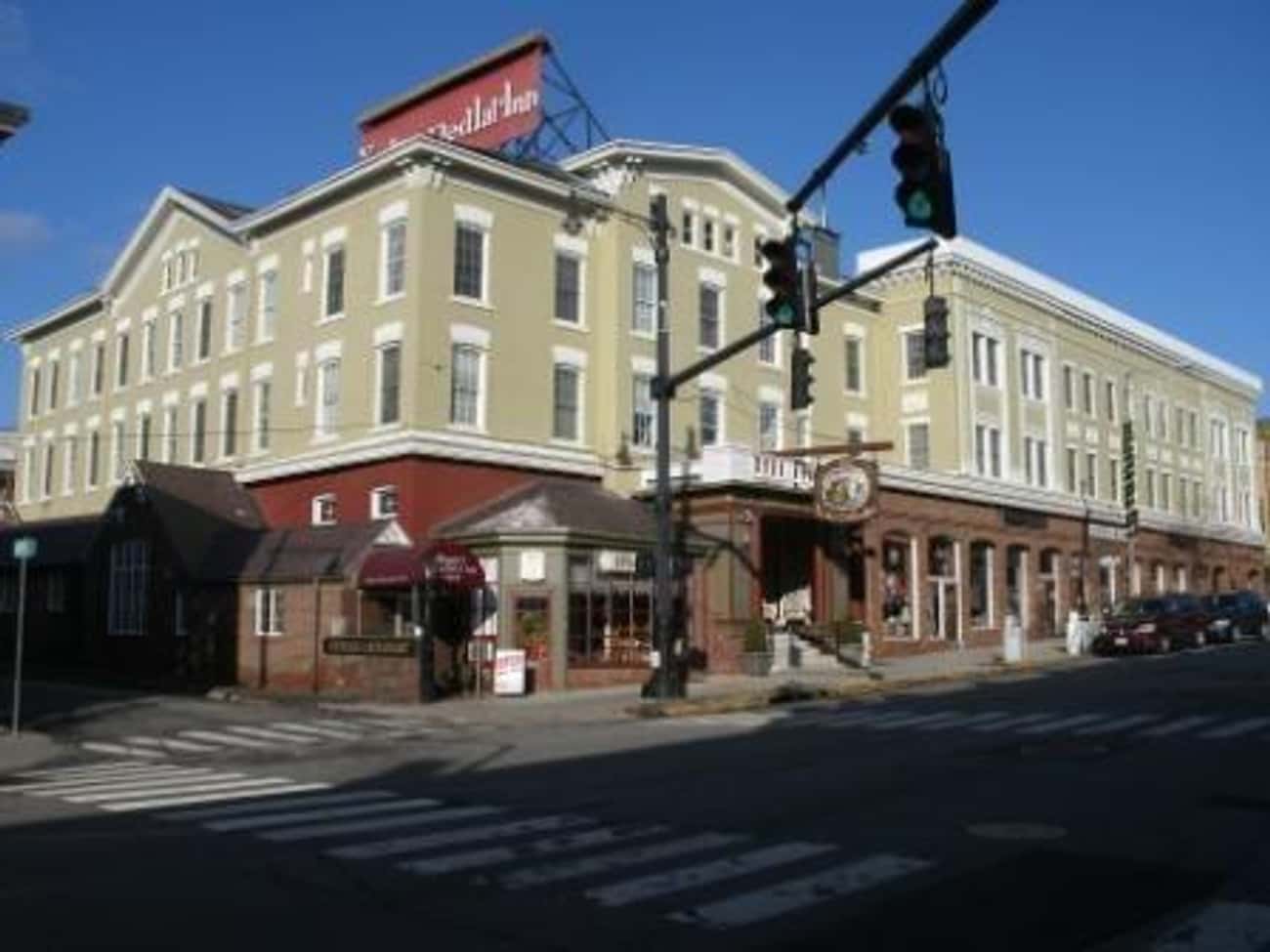 Connecticut: The Yankee Pedlar Inn