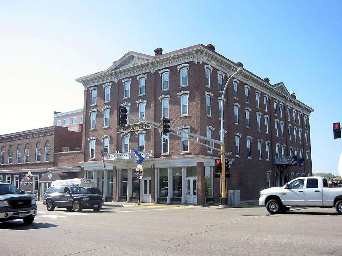 Minnesota: The St. James Hotel