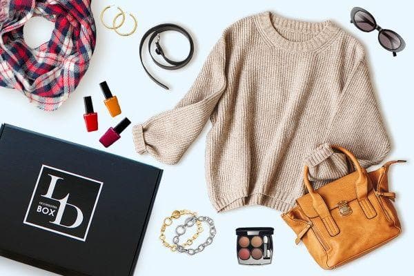 The 10 Best Women's Clothing Subscription Boxes, Ranked