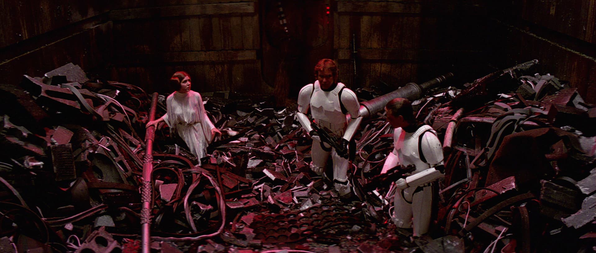 How To Survive The Trash Compactor Scene In ‘Star Wars’