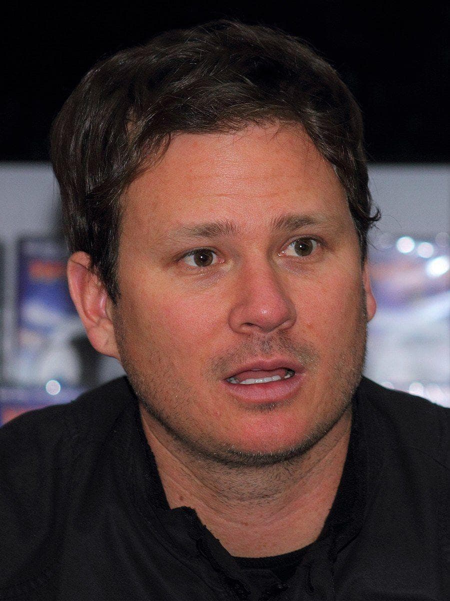 Blink-182 Singer Tom DeLonge Left The Band To Research UFOs