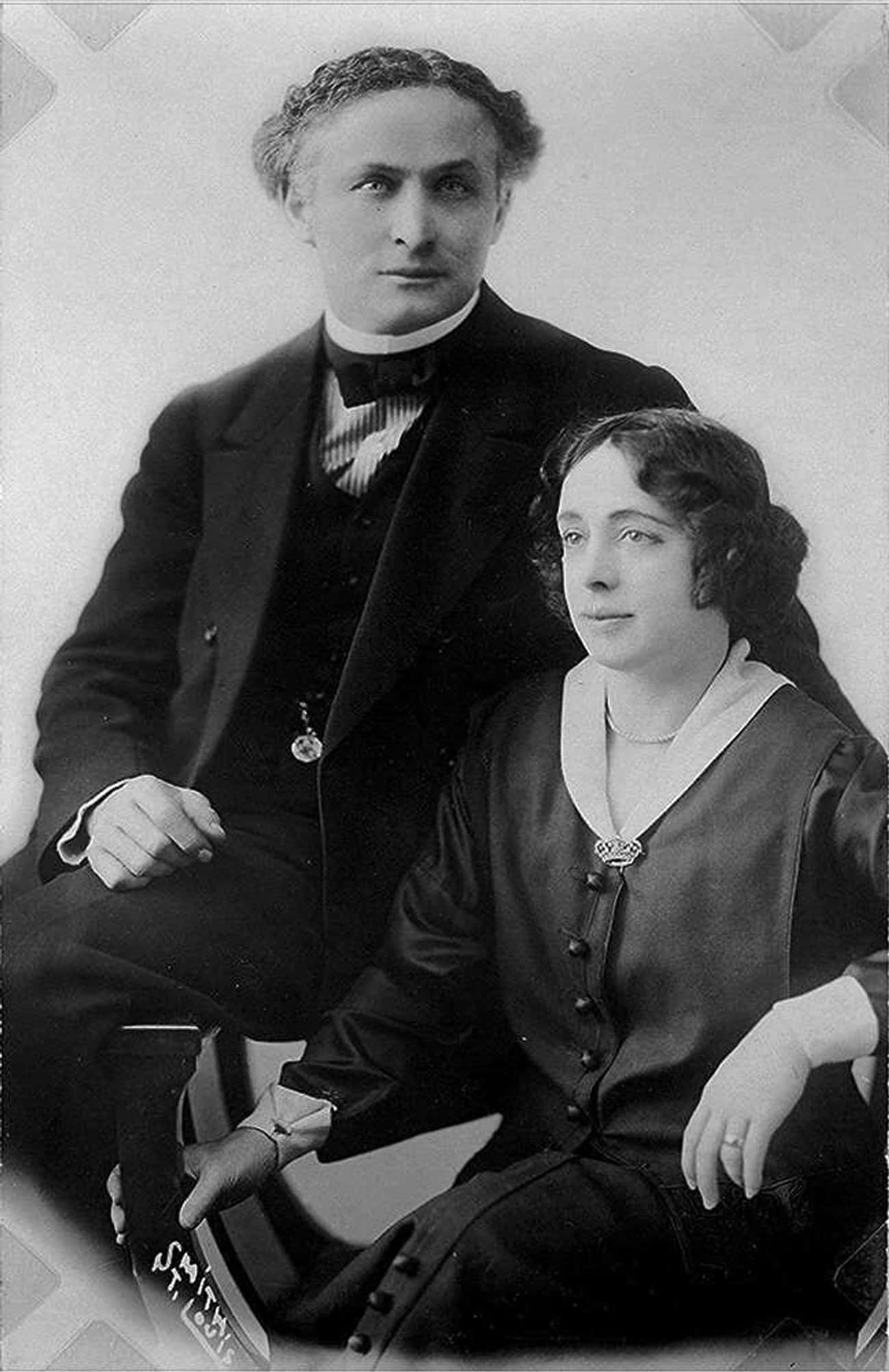  Houdini Gave His Wife A Secret Message To Test One Final Time If He Himself Could ‘Escape’ The Afterlife