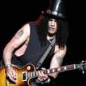 Slash Compared Writing The Song To Pulling Teeth on Random Behind Scenes Of Guns N’ Roses Hit Single ‘Sweet Child O’ Mine’