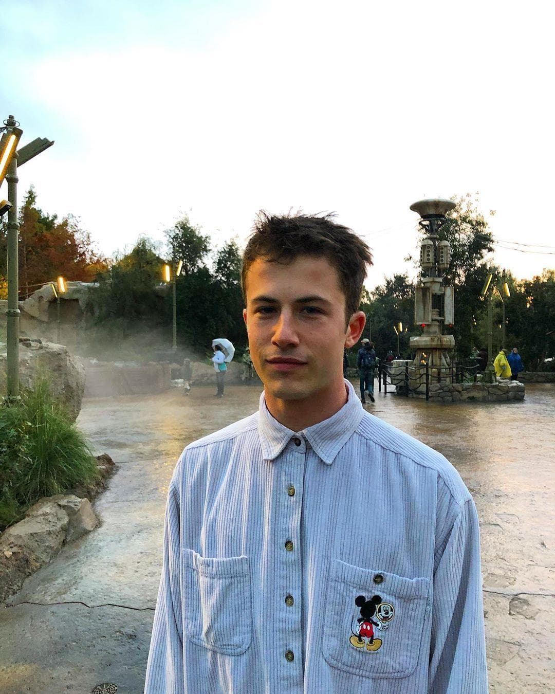 Who Has Dylan Minnette Dated? | His Dating History with Photos