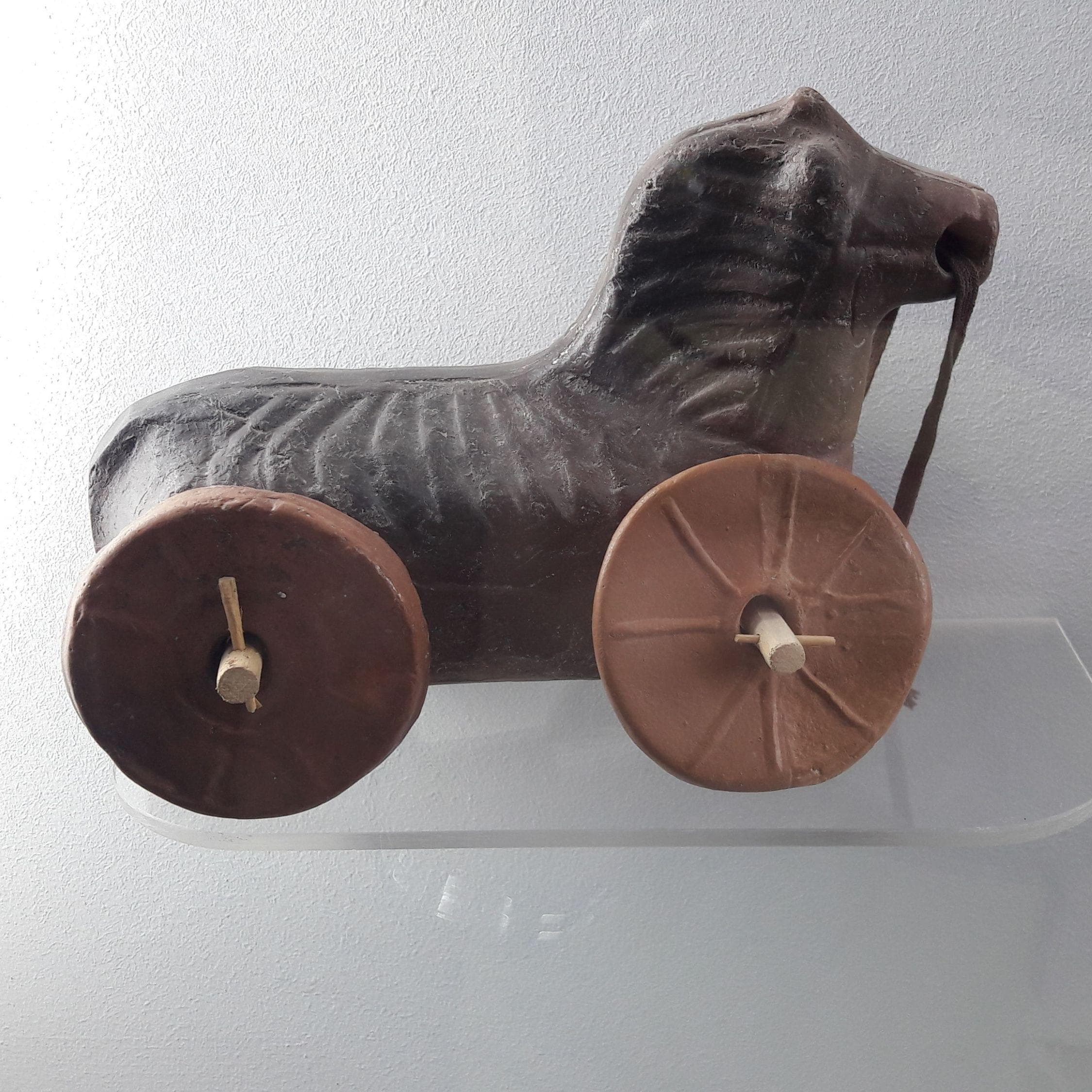 23 Ancient Children's Toys That Made Us Say 'Whoa'