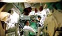 Hanks And The 'Apollo 13' Cast Had Racked Up More Simulated Zero-G Time Than Most Astronauts on Random Small But Poignant Details In Tom Hanks Films That We Never Noticed Befo